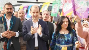 Kürtçe kente hakim olacak