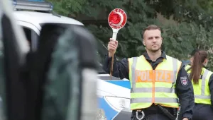 Almanya’da sınır kontrolü