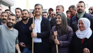Van’da kayyum temizliği