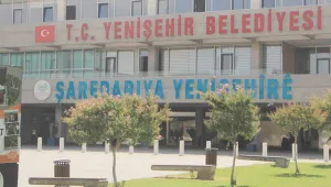Ütü bile dağıtıyordu, makam aracını çaldı