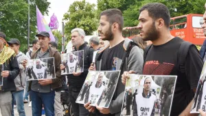 'Onları yalnız bırakmayalım’