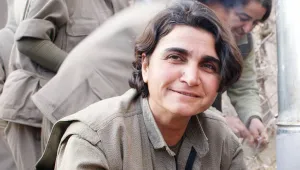 Gulan, bir nehir gibi aktı Kobanî’ye