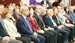 DEM’e yeni bir hikâye gerek