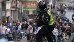Venezuela’da seçim protestoları