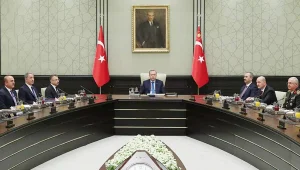 2013-2016: Devlet içi güç matrisi ve rota değişikliği