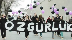 Özgür yaşam için özgür düşünmek
