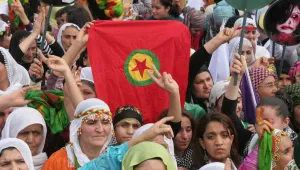 Komploya karşı evrensel duruş