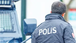 Yurt müdürünün odasında ajanlık