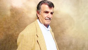 Baş eğmez bir yurtsever: Xalê Emin