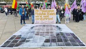 Meydanlar ‘Öcalan’a özgürlük’ dedi
