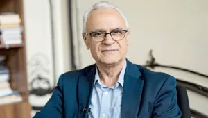 Devlet, Önder Apo'dan ısrarla istiyor