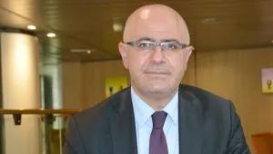 Tehlike ve fırsat iç içe