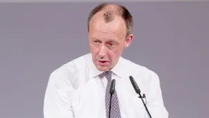 Merz'den Wagenknecht'e net mesaj