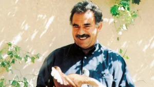 Önder Apo nasıl rol oynayabilir?
