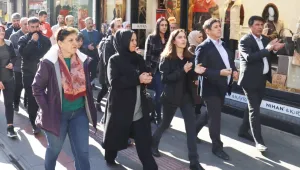 Êlih üç koldan yürüdü
