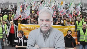Ren köprüsünden barışa yürüyüş
