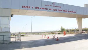 Annesinin taziyesine katılamadı