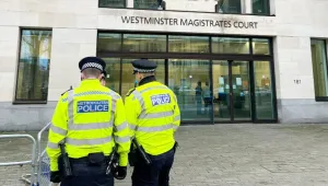 Londra’da 5 şartlı tahliye kararı