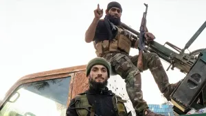 Uygur çetelerini satıyor!