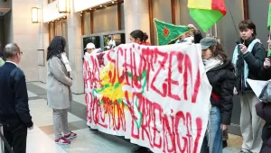 Enternasyonalistlerden eylem
