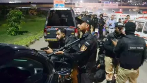 Pakistan’da gece baskını