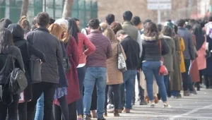 İşsizlikte AB'yi üçe katladı