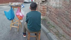 Çocuklar yoksul çocuklar aç