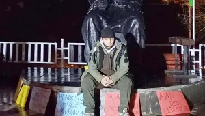 Yıldız, oturma eylemini sürdürüyor