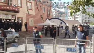 HDP binalarına baskın