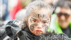 Maori dilini kurtarmak