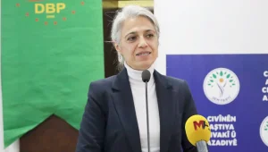 Herkesin önünde iki seçenek var