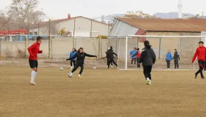 Futbolcular yeni sezonda fileleri havalandıracak