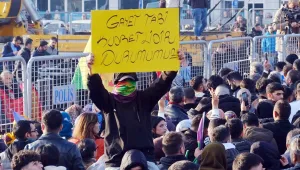 Tarihsel bakamayanlar sözün sahibi olamaz