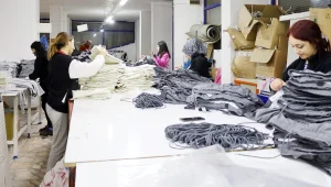 Her sokağın başında biz varız
