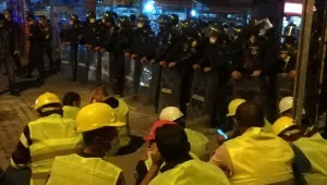 Jandarma bariyerinde sabahladılar