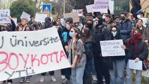 Üniversitelilerden boykot