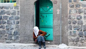 Yoksulluk şiddeti görünmez kılıyor