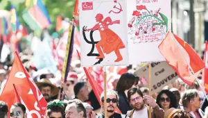 Yüz binlerce işçi alanlarda