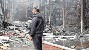 Ukrayna saldırdı, havaalanları kapatıldı