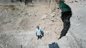 Silahlar susmadı, pazar açıldı