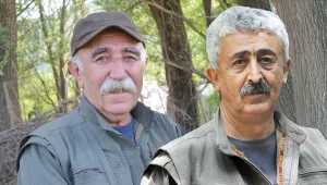 “Derlenip dürülmesin bayraklar”