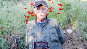 Bir derviş gibi yaşadı