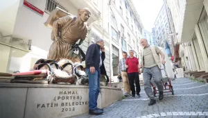 Hamal durağında tükenen hayatlar