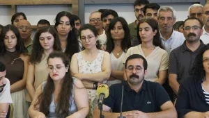 400 tutsak tekli hücrede