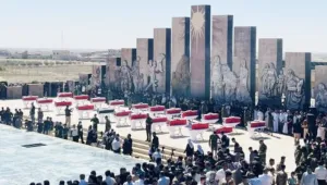 Şengal’de şehitler için tören