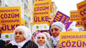 Demokrasi ve barış mücadeleyle kazanılır
