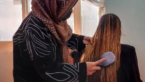 Taliban’dan kuaförlere tehdit