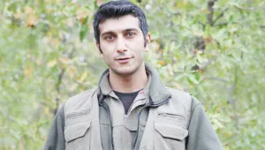 Enkazlar altında 'Çiya' olmayı başarandı
