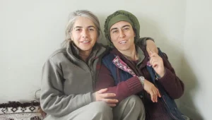Zincirlerini kırarak özgürleşti