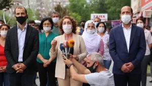 Devlet terörü çok sayıda kentte protesto edildi